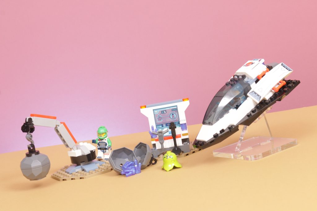 LEGO City 60429 Spaceship and Asteroid Discovery review 22 1024x683