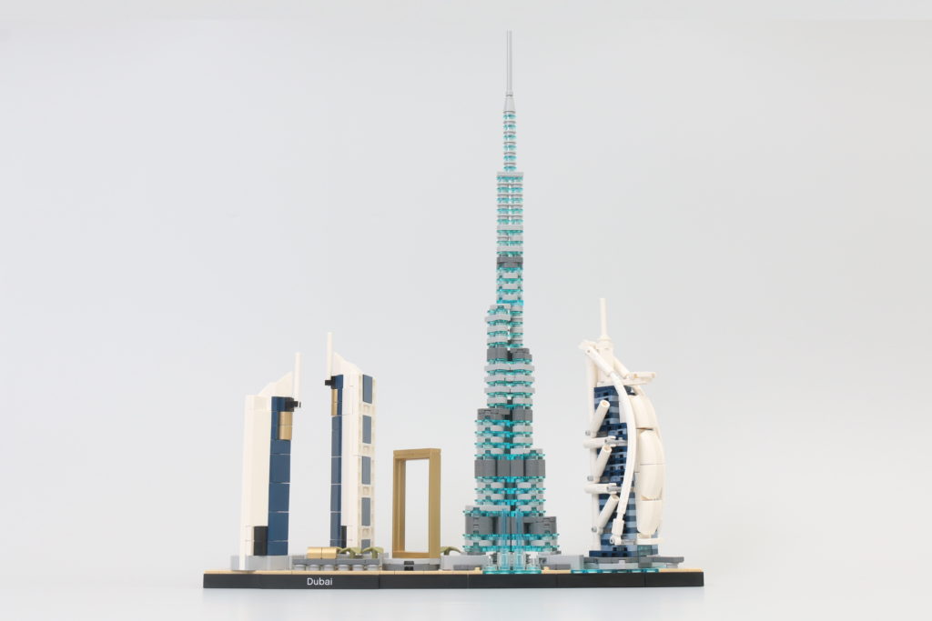 LEGO Architecture 21052 Dubai review 1