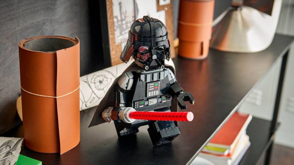 lego-star-wars-75461-lifestyle-featured